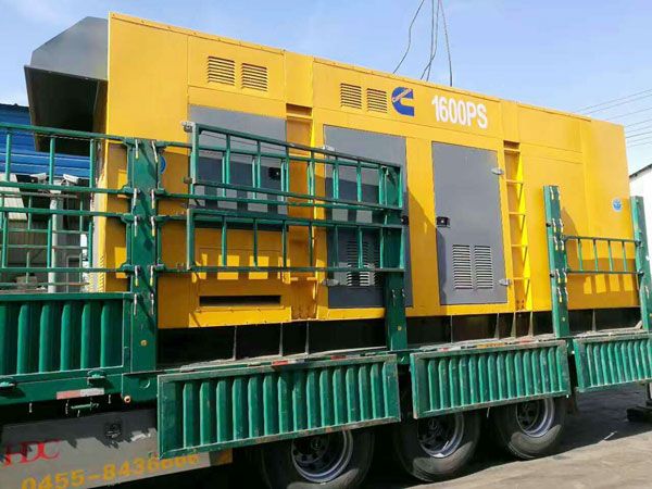 金湖测量水冷式机油散热器密封件尺寸时的注意事项有哪些？